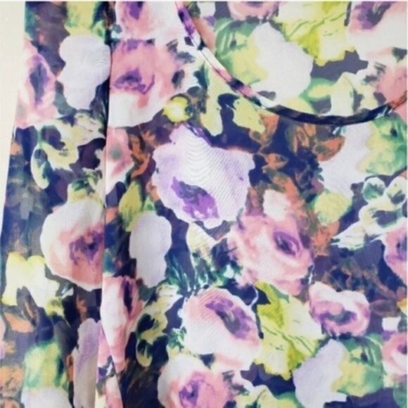 Soprano | Semi-Sheer Floral Blouse - Picture 3 of 4